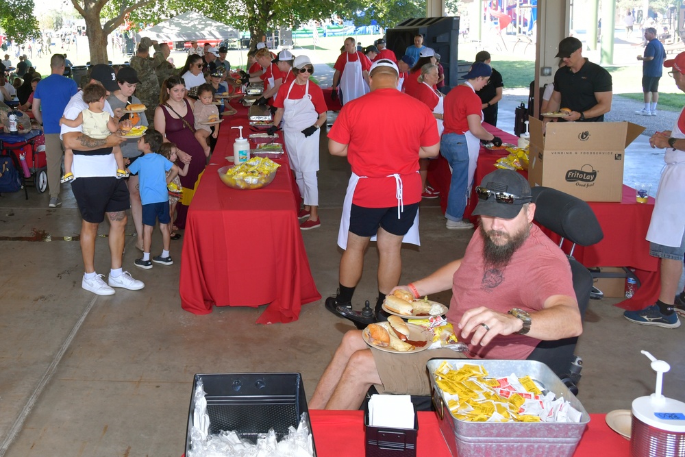 Military families gather for Salute Picnic