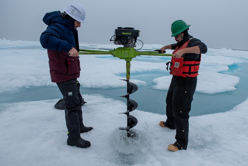 Coast Guard Cutter Healy conducts science missions in Beaufort Sea