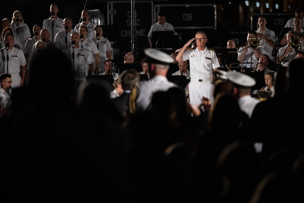 Navy Band performs at the Navy Memorial