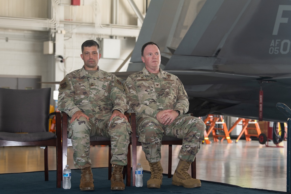 192nd MXG welcomes new commander