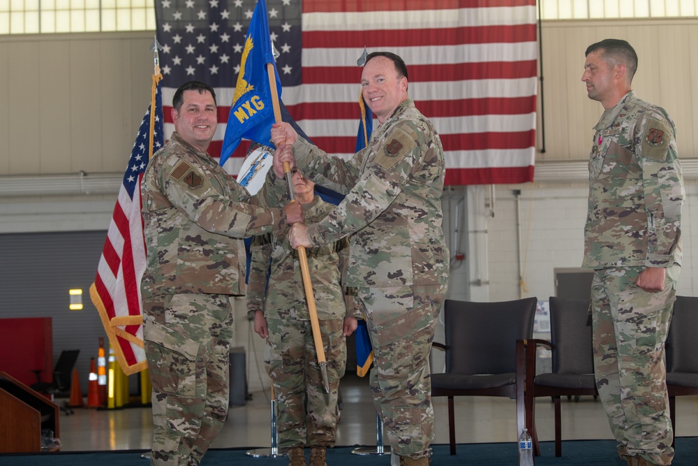 192nd MXG welcomes new commander