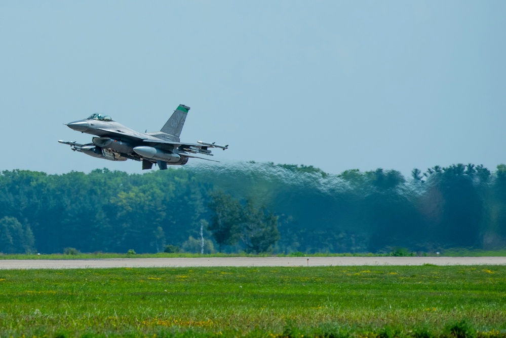 180FW Continues Training During Northern Lightning 23