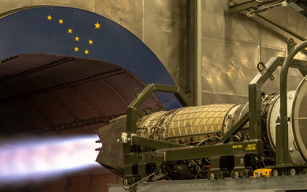 3rd MXS propulsion Airmen service F-22 Raptor engine