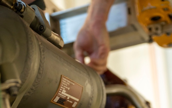 3rd MXS propulsion Airmen service F-22 Raptor engine