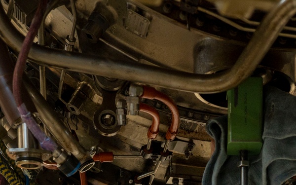 3rd MXS propulsion Airmen service F-22 Raptor engine