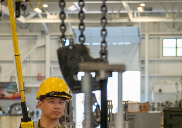 3rd MXS propulsion Airmen service F-22 Raptor engine