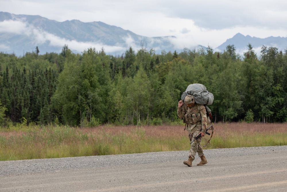 11th Airborne Division Soldiers Conduct Airborne Operations