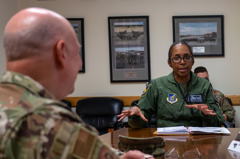 Medical readiness leaders gain insight into Kunsan AB mission