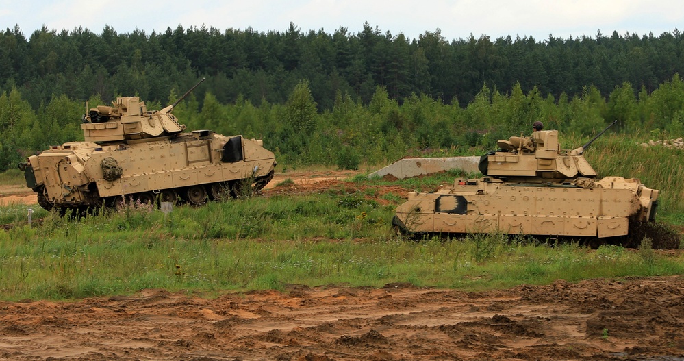 1-8 Cavalry Regiment Bradley crews conduct weapons qualification in Pabrade, Lithuania