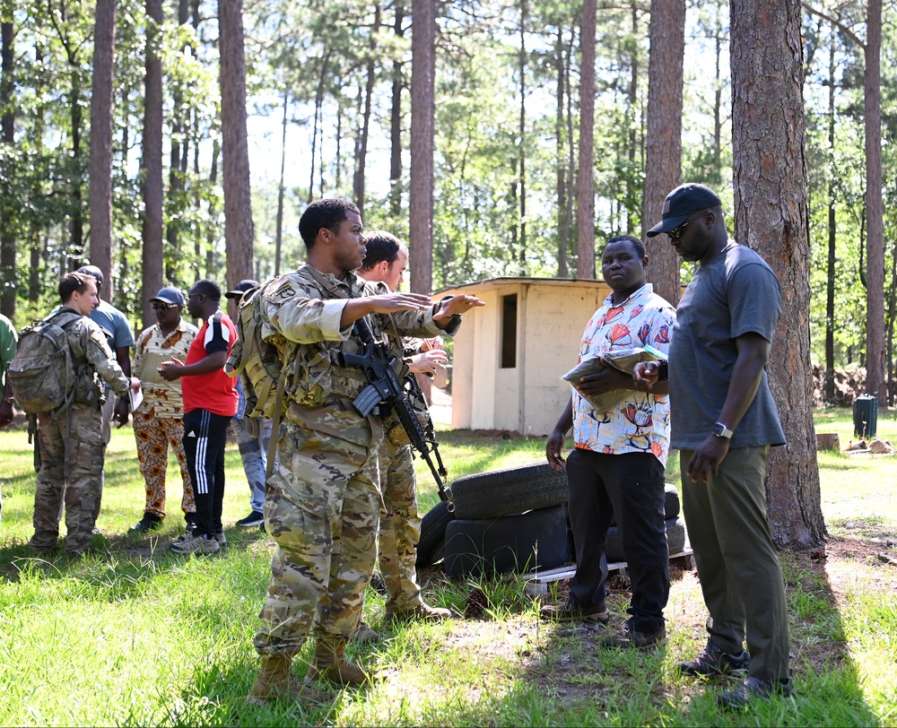 Civil Affairs Students Tested During Operation Sluss-Tiller Exercise