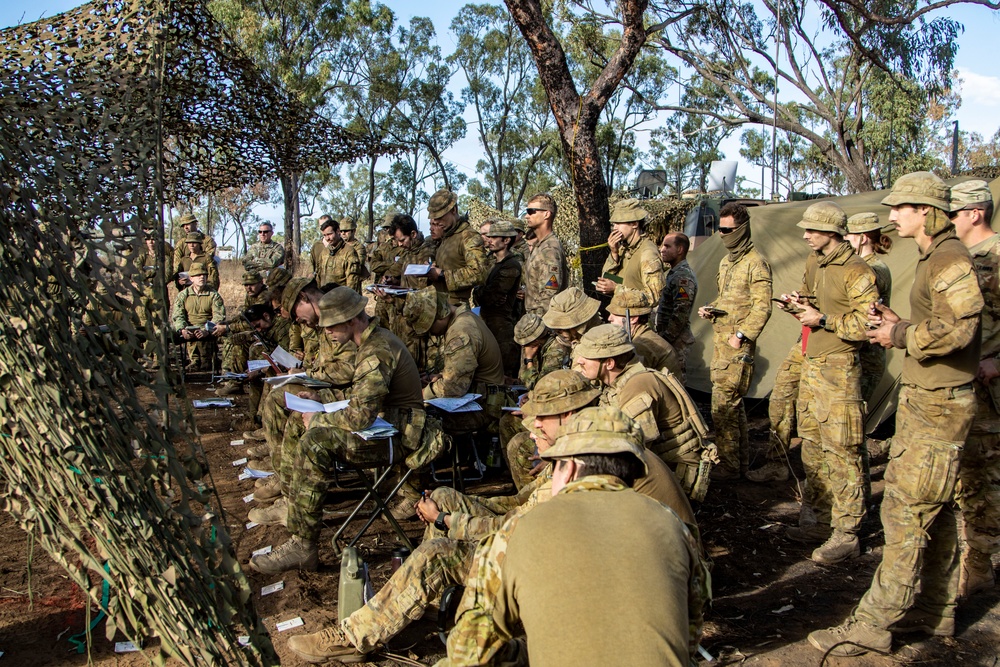 Australian Army's 2nd Cavalry Regiment conducts orders brief