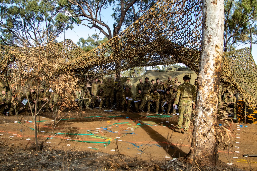 Australian Army's 2nd Cavalry Regiment conducts orders brief