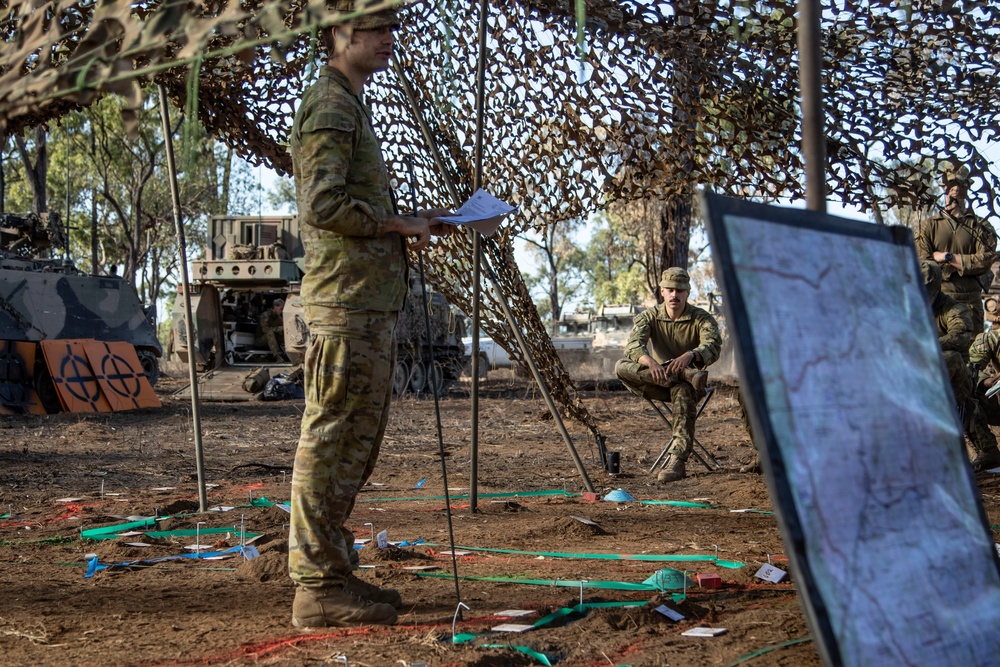 Australian Army's 2nd Cavalry Regiment conducts orders brief