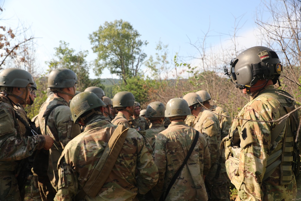 Officer candidates receive safety brief before extraction