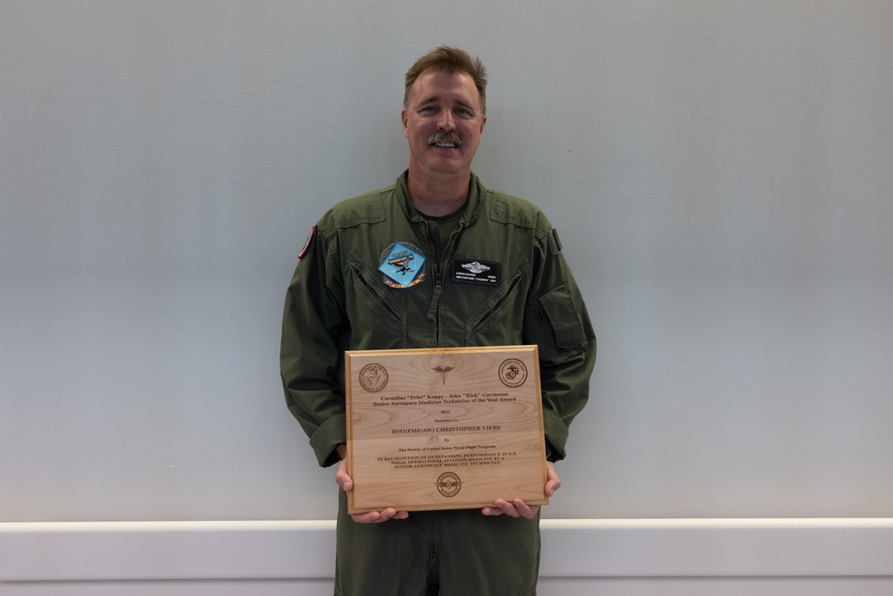 U.S. Sailor with 2nd Marine Aircraft Wing is awarded the Senior Aerospace Medicine Technician of the Year Award