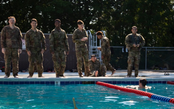8th PSYOP Group Combat Water Survival Training
