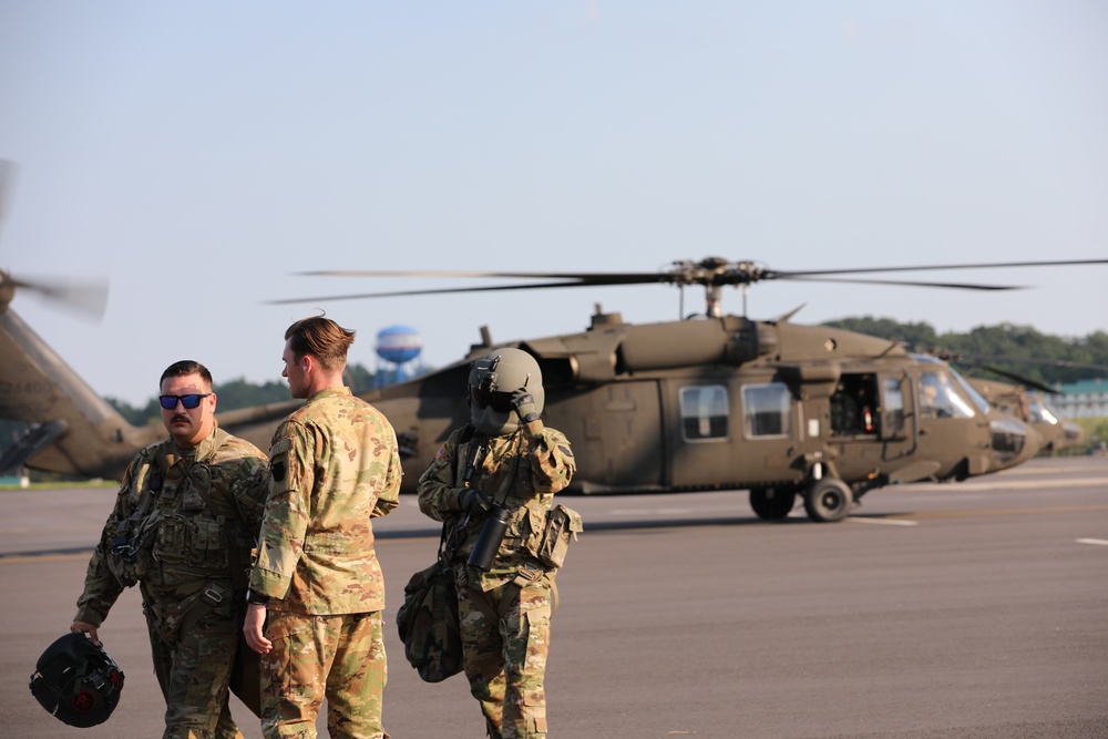 UH-60 Black Hawk lands after extracting Soldiers