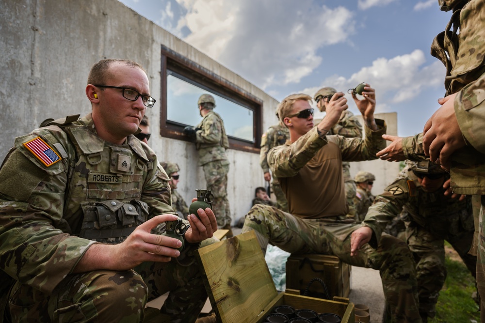 Grenade training at Northern Strike