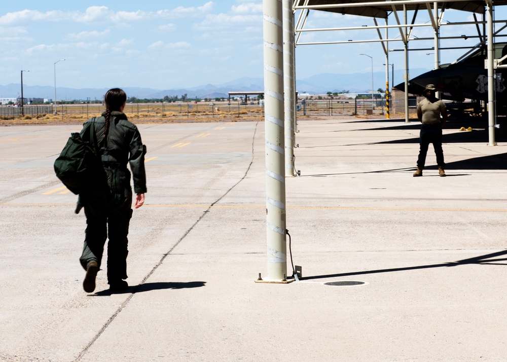 Luke AFB graduates 1,000th F-35 pilot