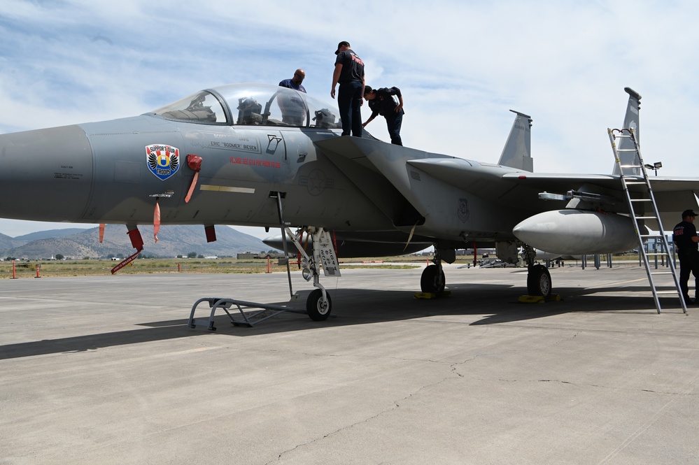 Kingsley Fire Department trains local fire fighters on emergency aircraft procedures