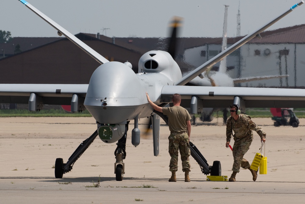 Airmen bring in MQ-9 Reaper