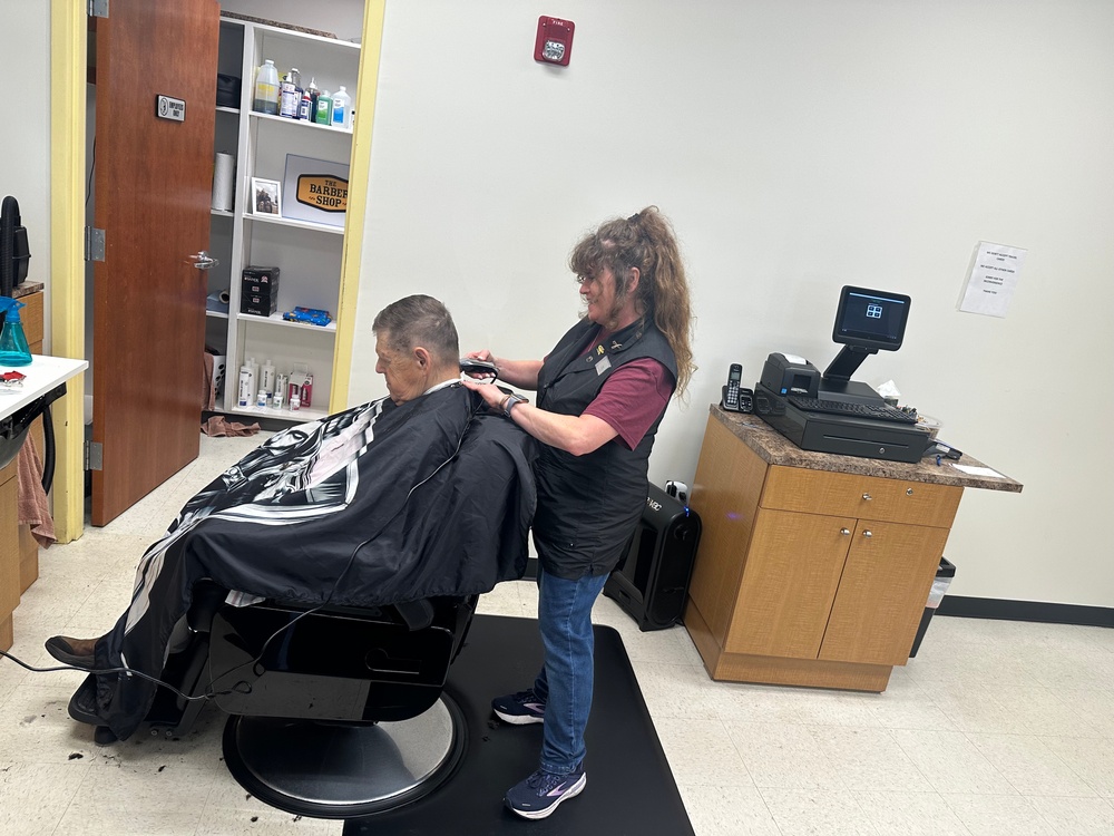 Hair artist honors heroes with scissors and smiles