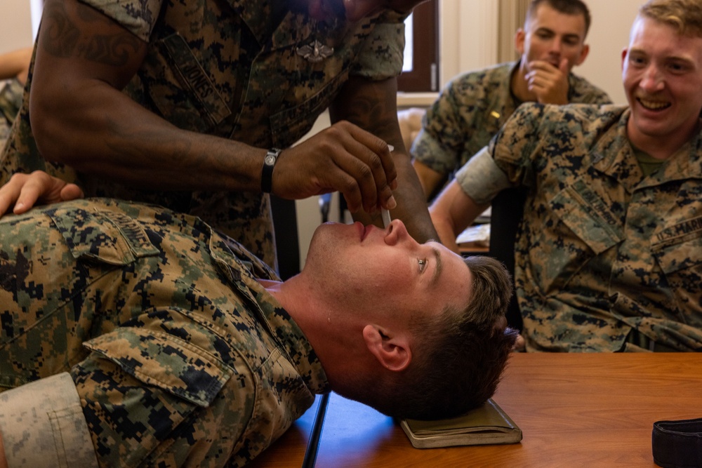 HWW Marines Train TCCC