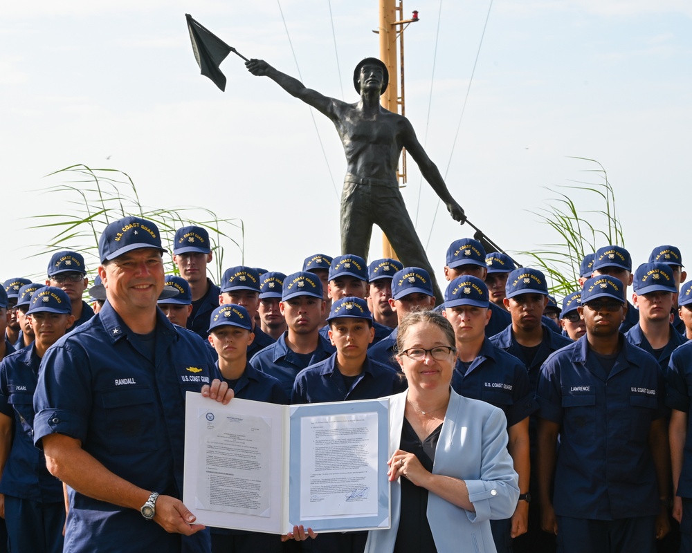 USNCC President Visits Navy Coast Guard Training Center Cape May as a VIP