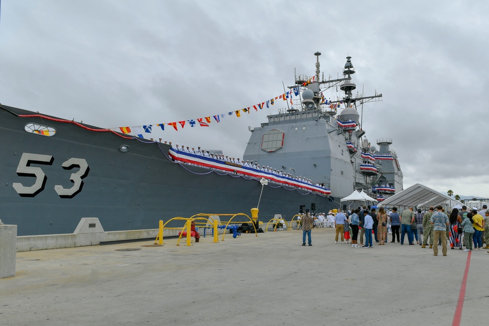 USS Mobile Bay Decommissioning