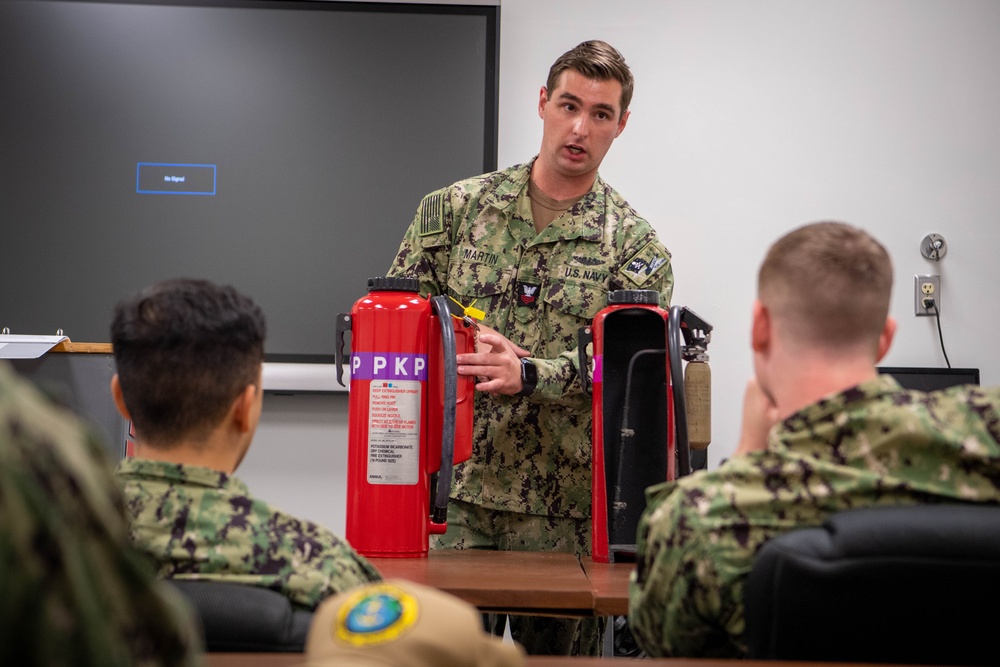 UH Midshipmen Firefighting Training