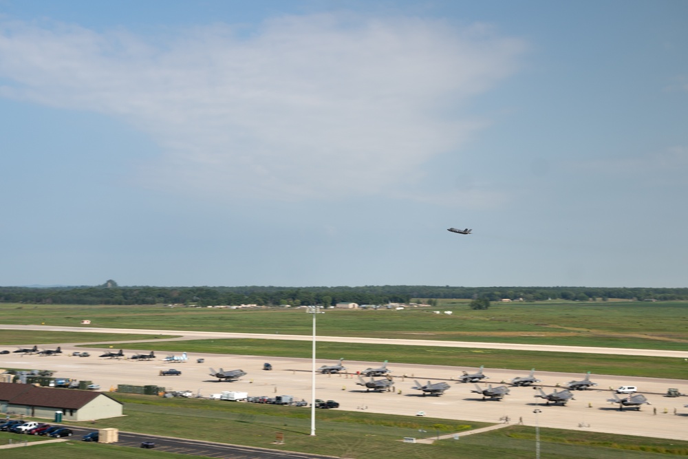 U.S. Armed Forces participate in Northern Lightning 23