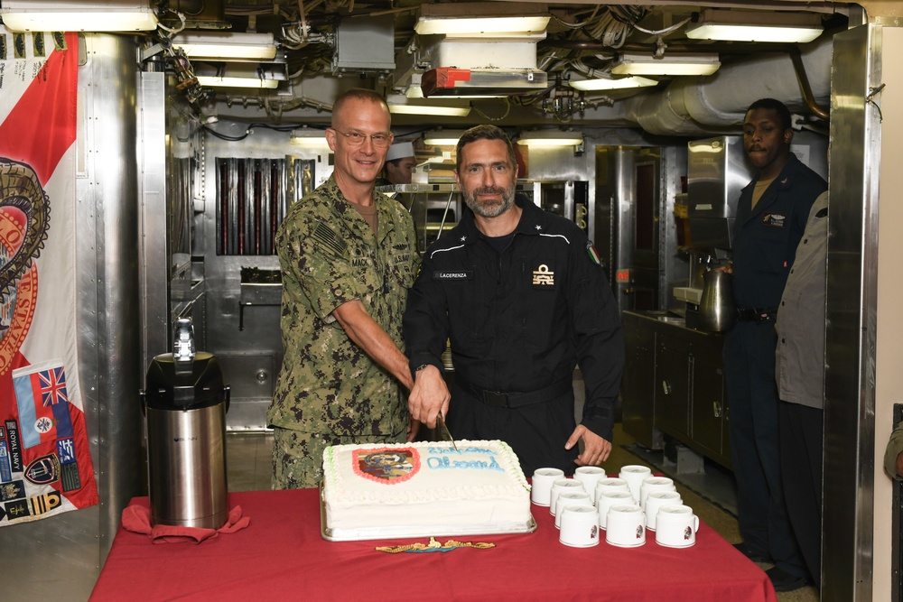 USS Florida (SSGN 728) Hosts Distinguished Visitors Tour in Bay of Naples