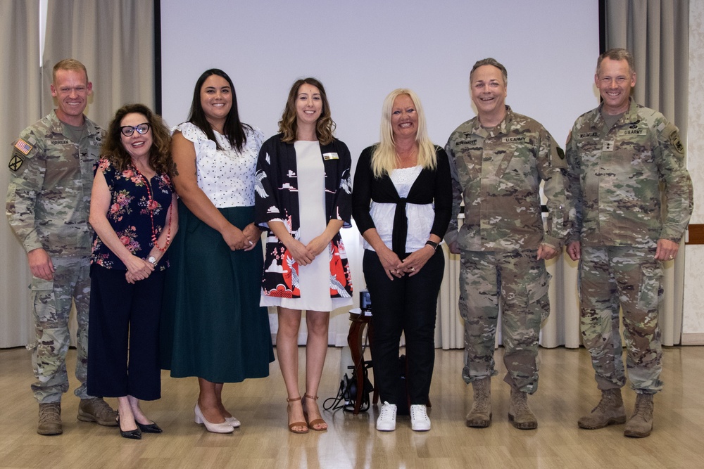 Vicenza Military Community leaders give recognition to local service providers