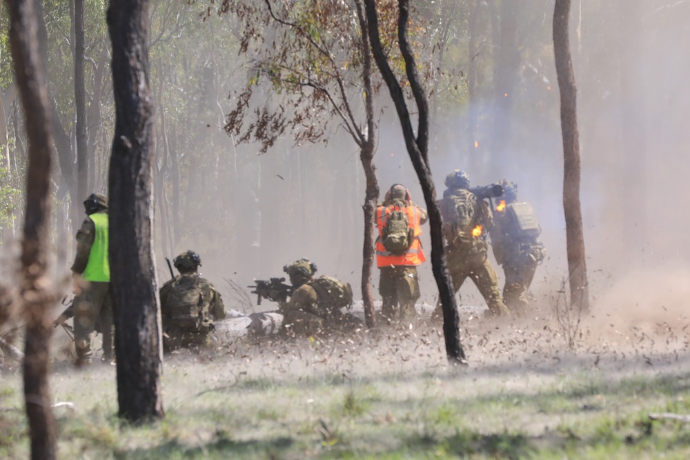 Australian Soldiers conduct air mobile ops in support of Battle Group Eagle's Armoured Battle Run