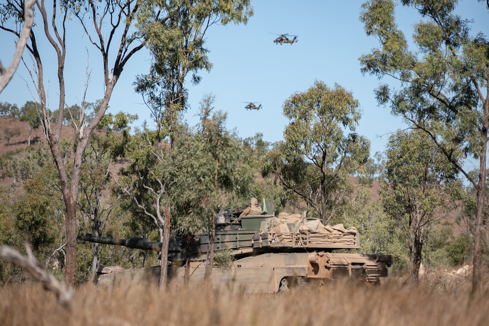 DVIDS - Images - Comanche Company participates in combined arms live ...