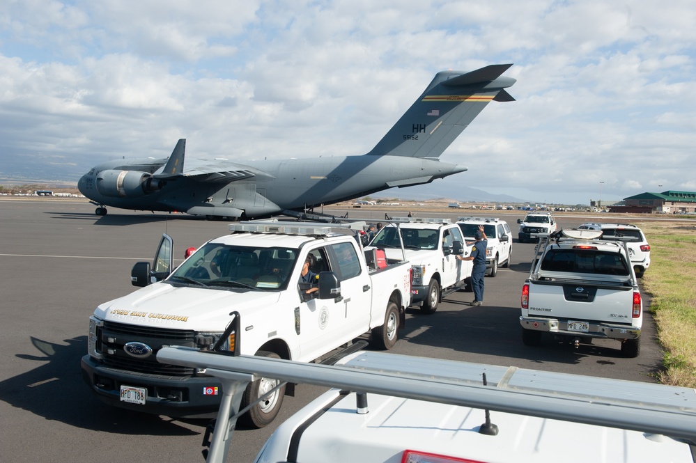 Wildfire Response: Hawaii Air National Guard Airlifts Fire Department resources to Maui