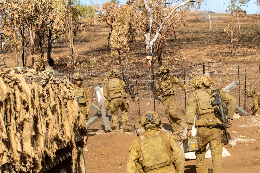 1AD and Australian Army's 3rd Brigade conduct combine arms live fire exercise