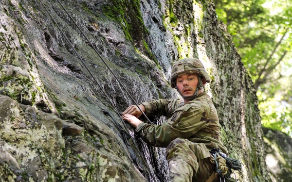 Vermont National Guard's 3-172 Infantry Train in the Green Mountains