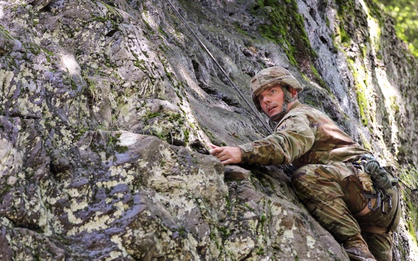 Vermont National Guard's 3-172 Infantry Train in the Green Mountains