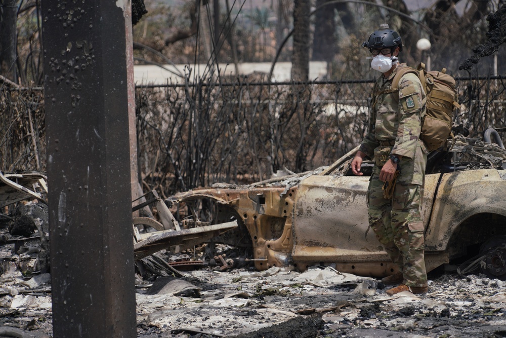 Hawaii National Guardsmen deploy to Maui County to aid in search efforts