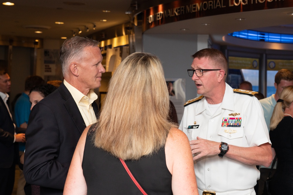 VADM Wolfe Hosts U.S. Navy Band's Concerts on The Avenue