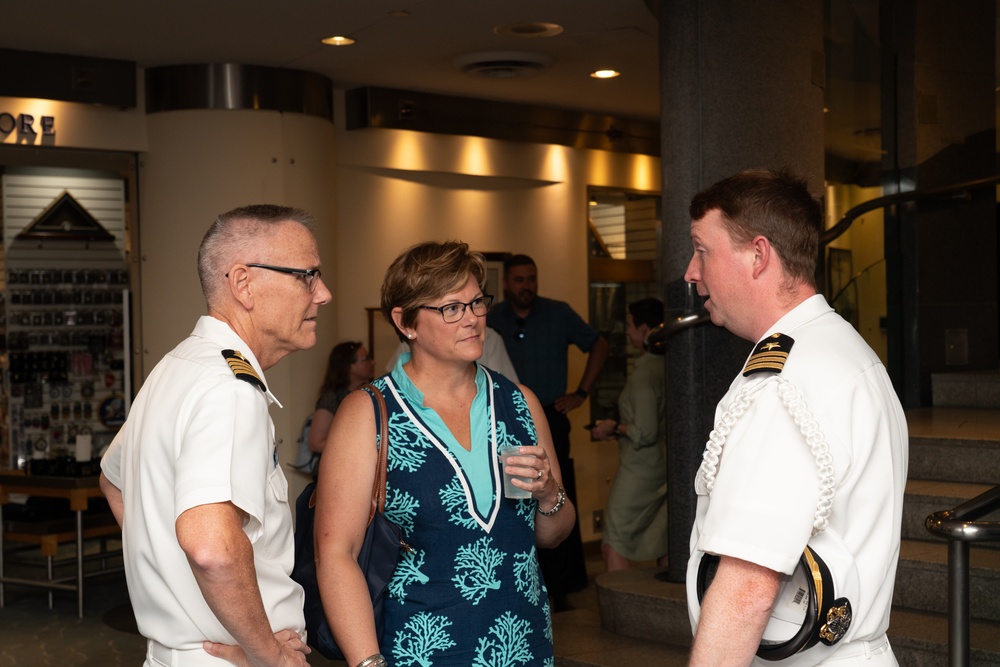 VADM Wolfe Hosts U.S. Navy Band's Concerts on The Avenue