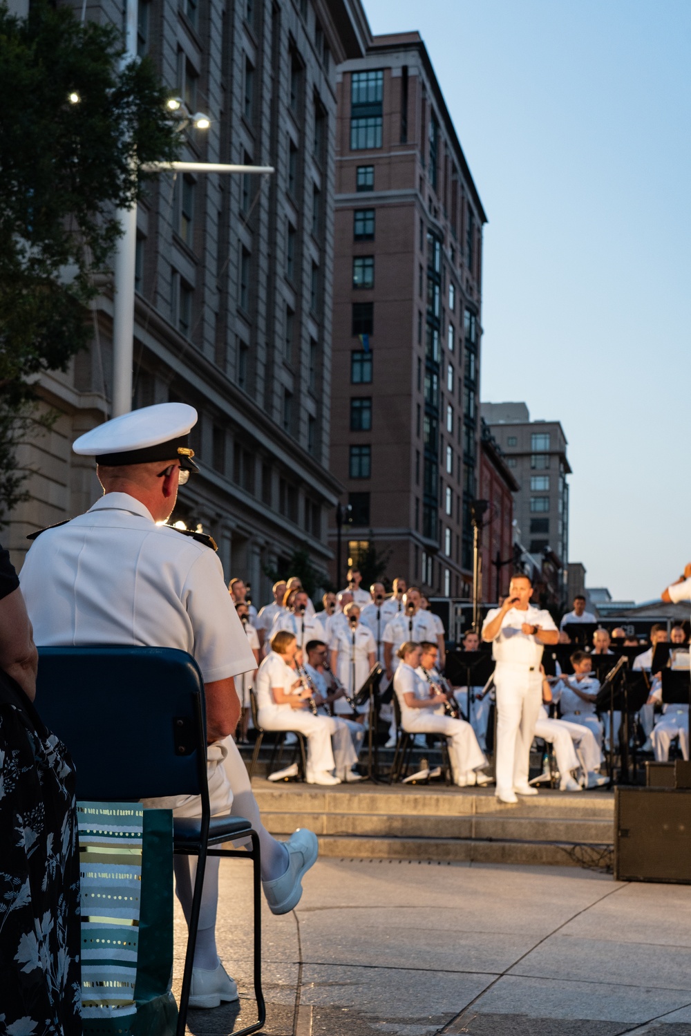 VADM Wolfe Hosts U.S. Navy Band's Concerts on The Avenue