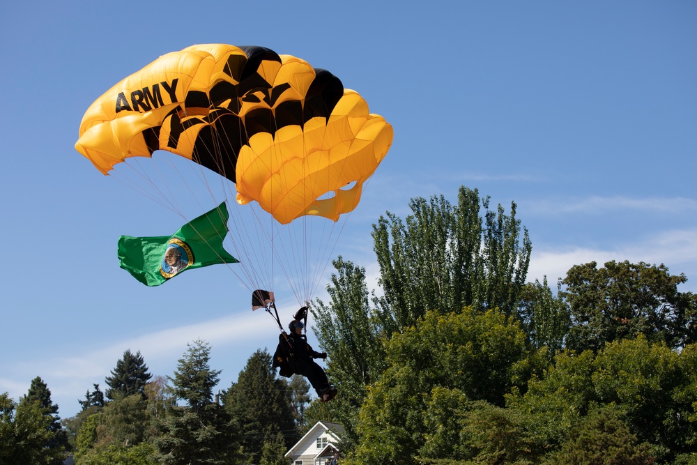 U.S. Army Golden Knights at Seafair 2023