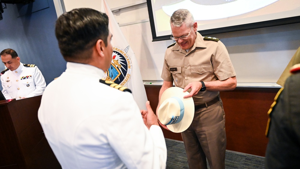 IADC staff and students celebrate Ecuador's Independence Day