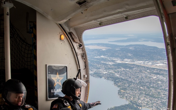 U.S. Army Golden Knights at Seafair 2023