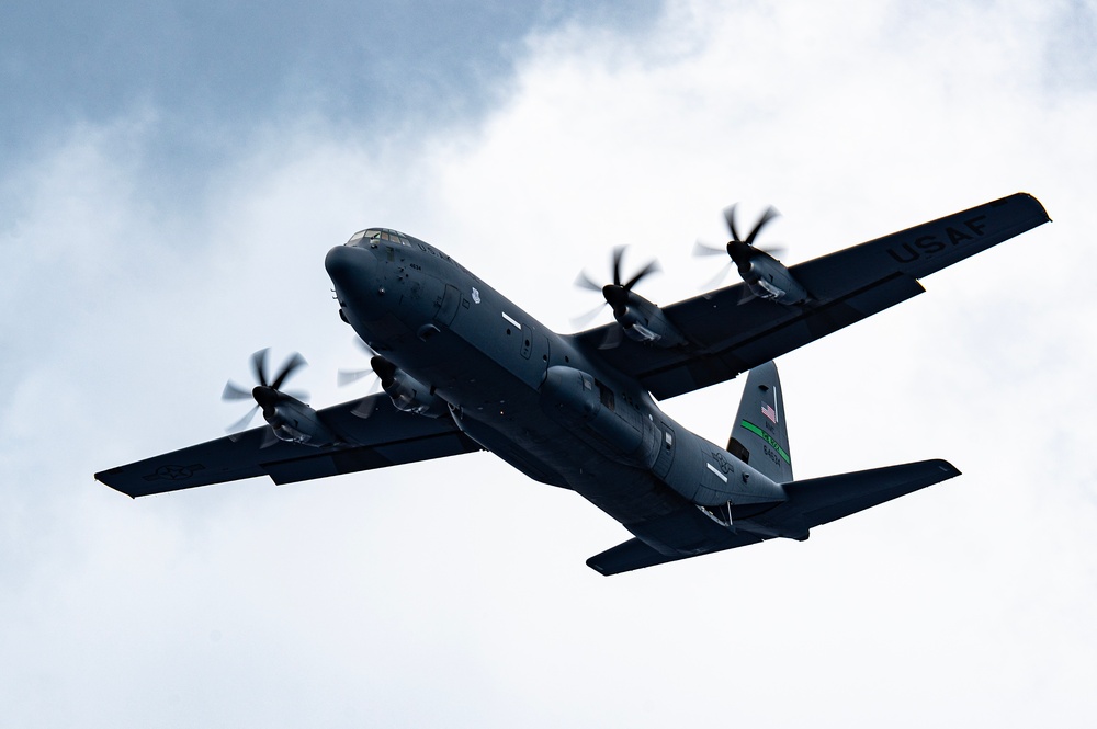 RAF, RAAF, and USAF, Conduct Search and Rescue Training