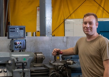 People of Nellis - Metals Tech