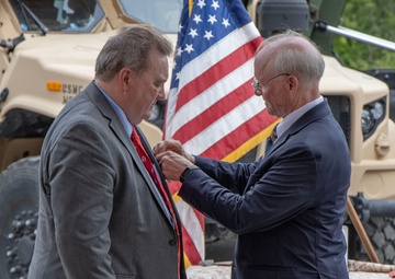 PEO Land Systems Mr. Stephen Bowdren officiated the PM Ground Based Air Defense Change of Charter ceremony