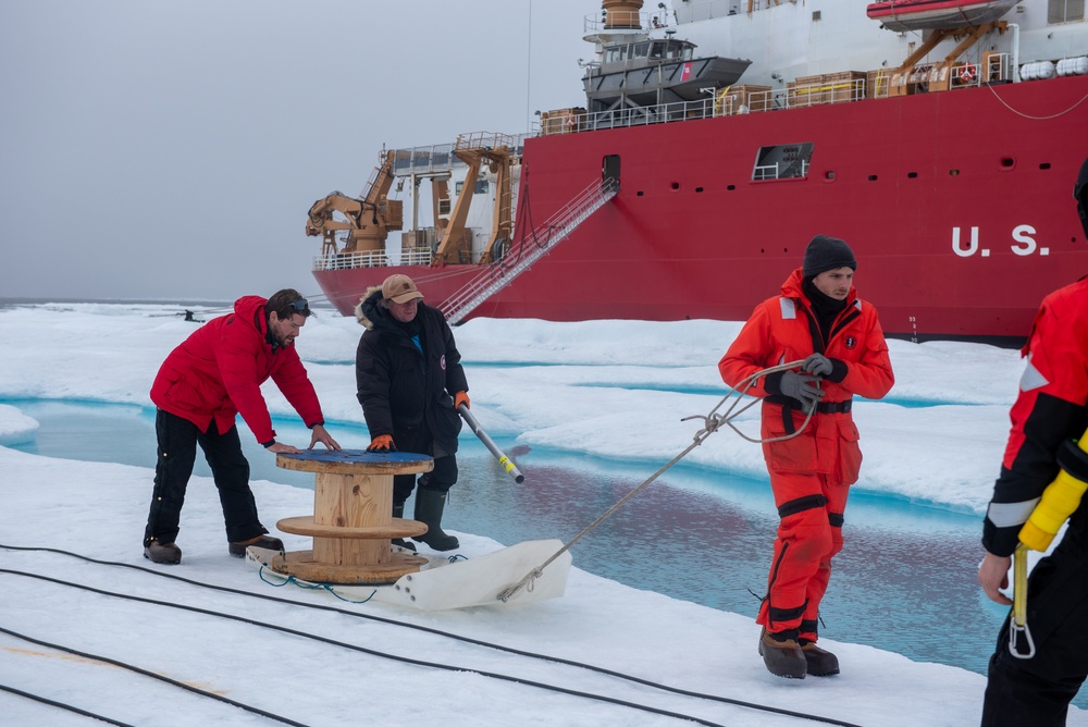 Coast Guard Cutter Healy conducts science missions in Beaufort Sea